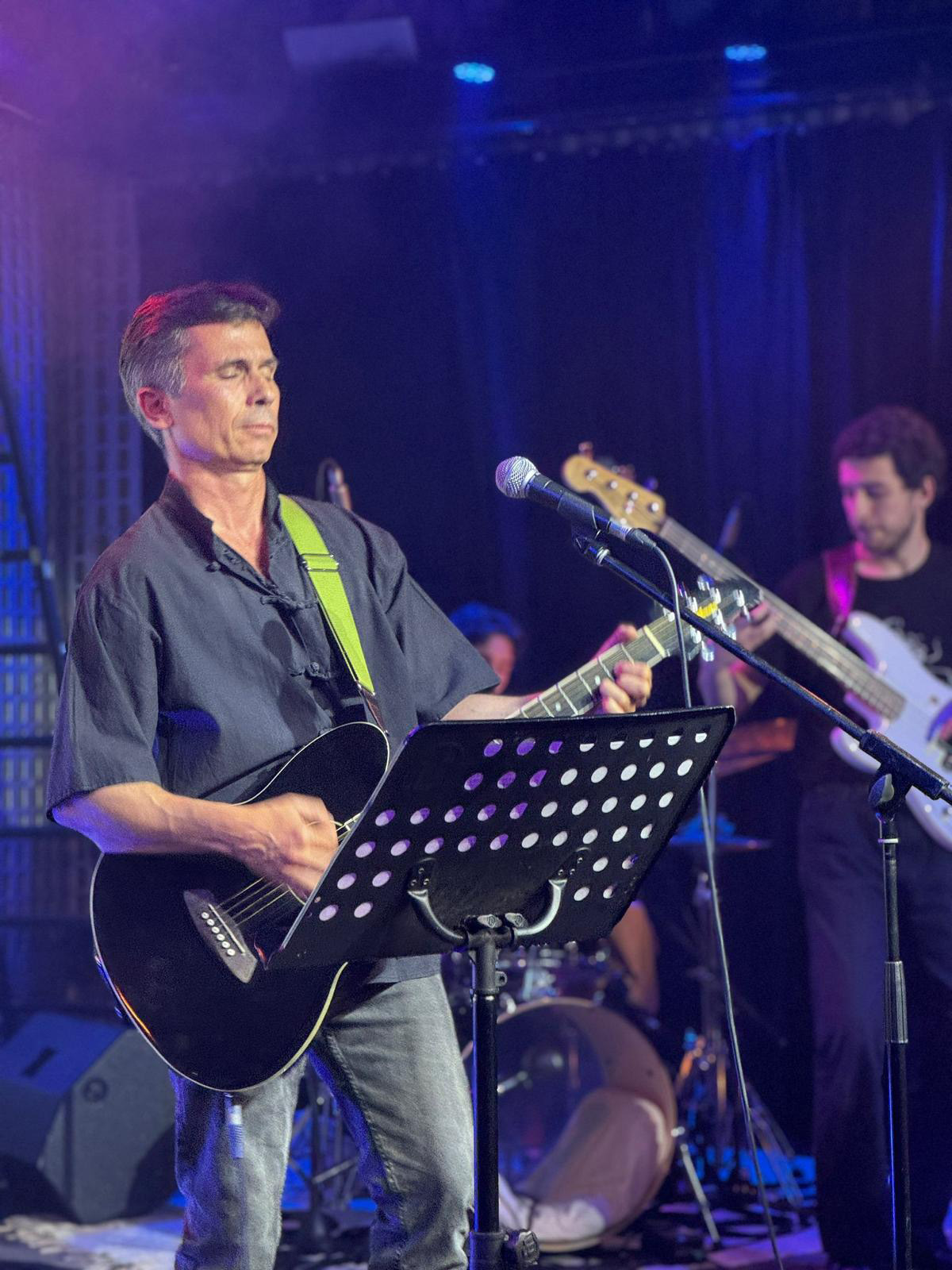 Goncalo-Leandro-e-os-Olha-a-Nuvem-banda-musica-portuguesa-1