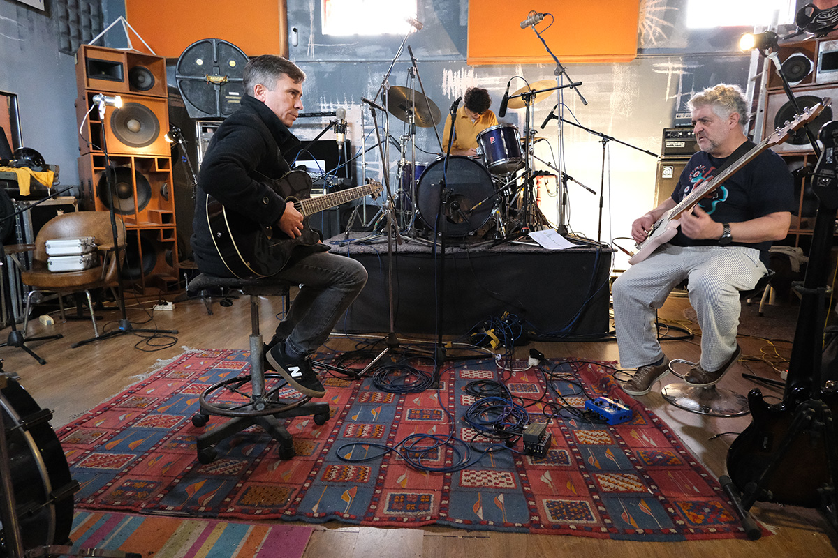 Goncalo-Leandro-e-os-Olha-a-Nuvem-banda-musica-portuguesa-5